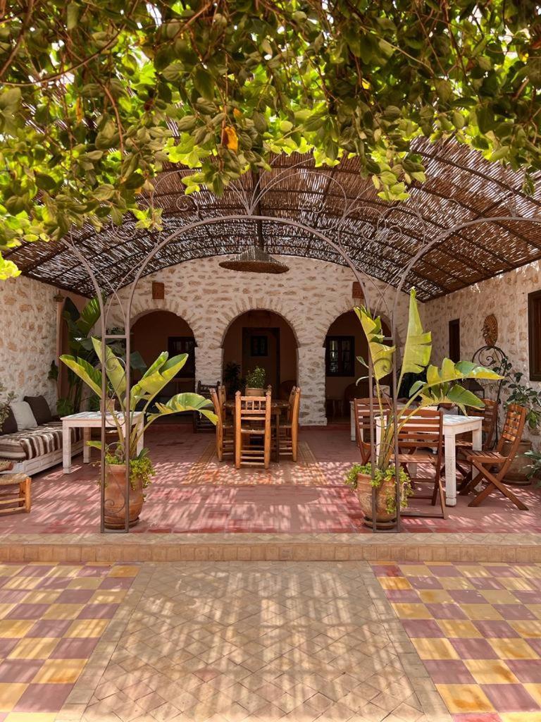 Riad Sanam Εσαουίρα Εξωτερικό φωτογραφία